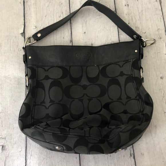 Coach Handbags - Coach Purse